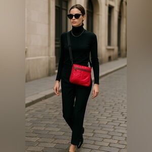 Crossbody - Liz Claiborne Bag – Stylish & Functional!